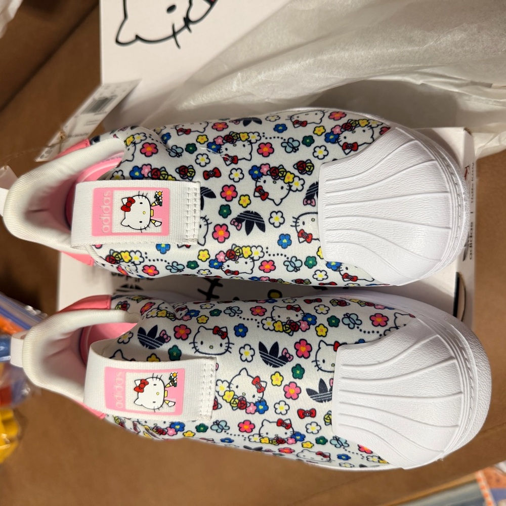 Adidas Kids Hello Kitty Sneakers - White and Pink